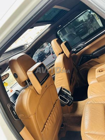 Porsche Cayenne - 2
