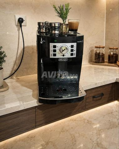 Machine à café DeLonghi Magnifica S - 2
