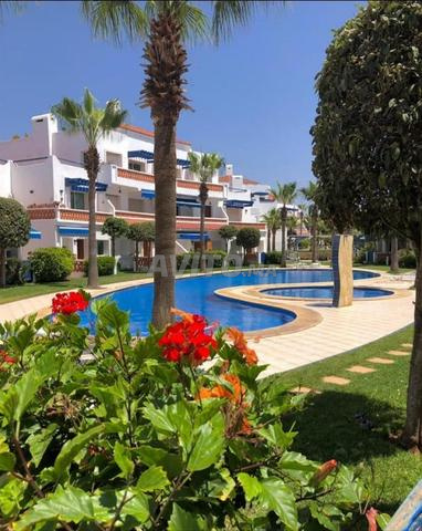 Rez-de-chaussée vue piscine à Sidi Rahal - 2