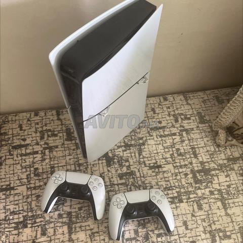 Playstation 5 Slim - 2