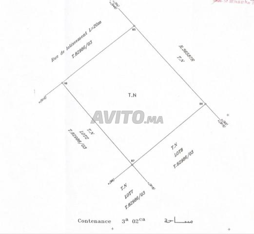أرض فيلا 302م² بعين عتيق - 3 واجهات - 2