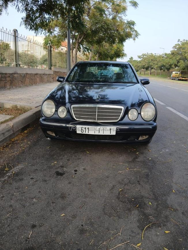 Mercedes-Benz Classe E Essence Manuelle 2000