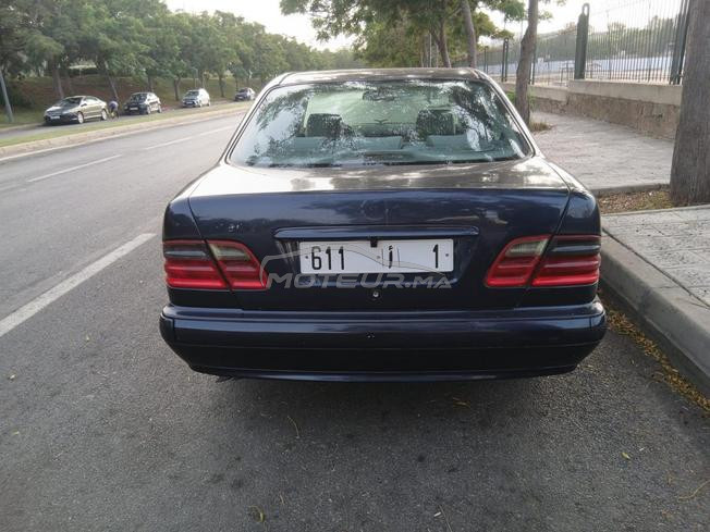 Mercedes-Benz Classe E Essence Manuelle 2000