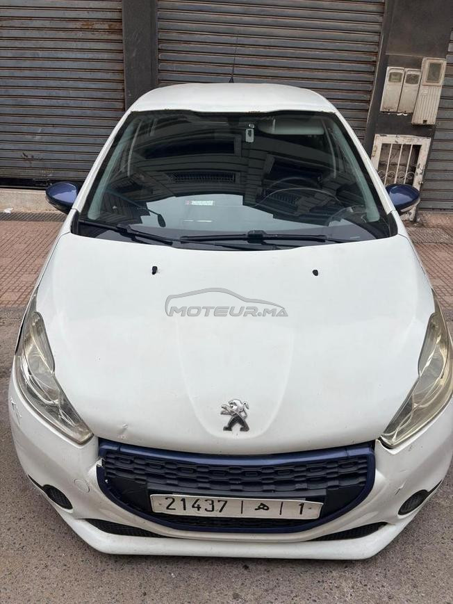 Peugeot 208 Diesel Manuelle 2016 à El Jadida