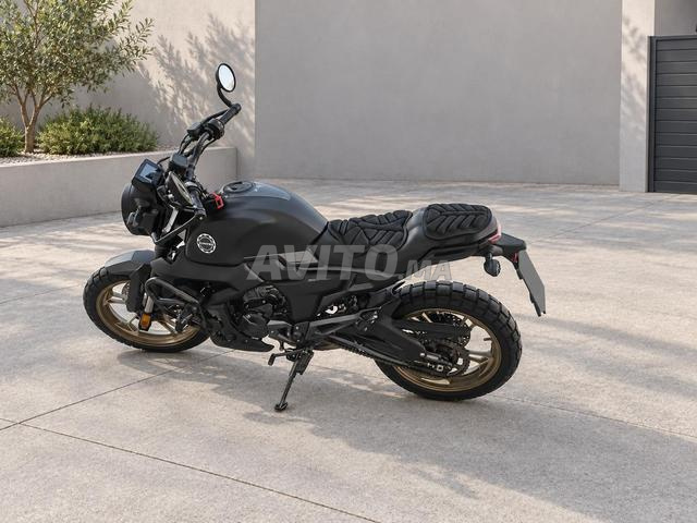 Zontes 200G Scrambler 2025 8 000 km 30 000 DH - 2