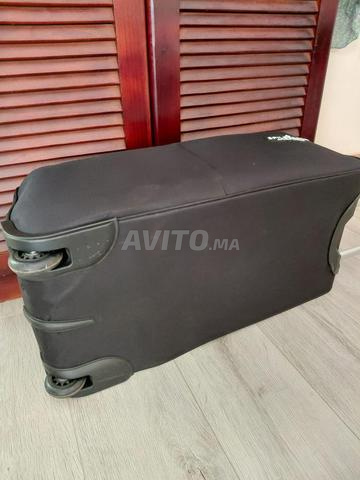 Bagage de voyage 180 dh Utilisé une seule fois - 2