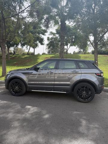 Range Rover Evoque Diesel Automatique 2018 à Rabat - 2