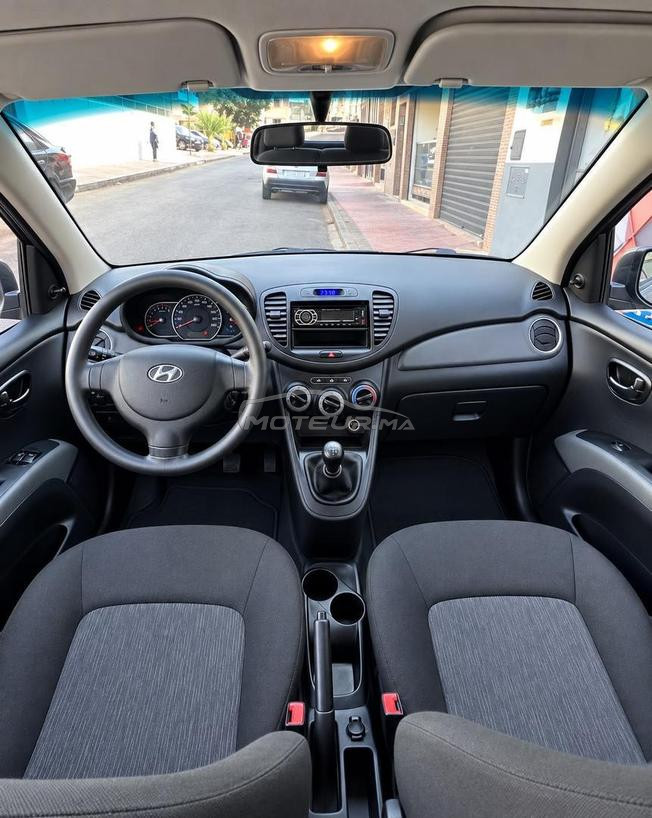 Hyundai i10 model 2012 Manuel 1er main 