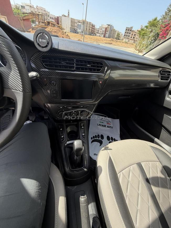CITROËN C-ELYSÉE SHINE 2019 – 1.6 HDi 92 CH