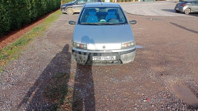 Voiture Punto à vendre - 2