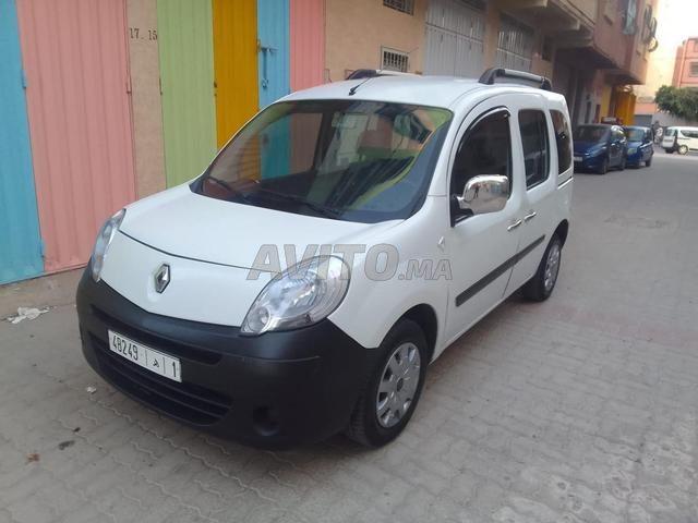 Offre exceptionnelle Renault Kangoo Diesel 2011 – 7 CV Douane 2016