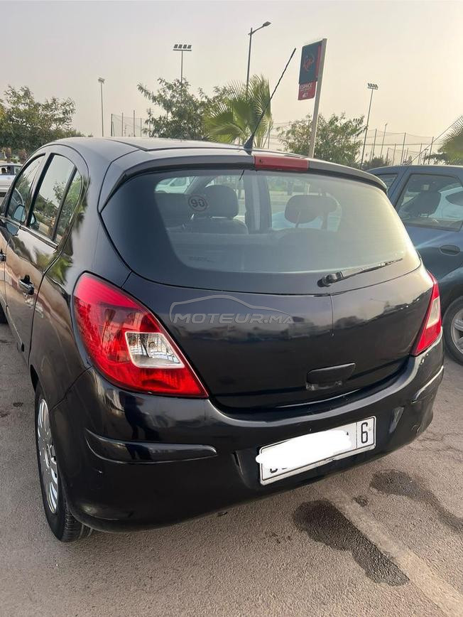 Opel Corsa Essence Manuelle 2007 à Agadir