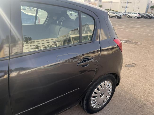 Opel Corsa Essence Manuelle 2007 à Agadir