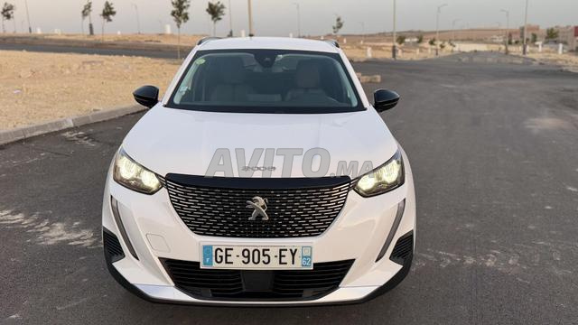 Peugeot 2008 Diesel Automatique 2022 à Settat - 2