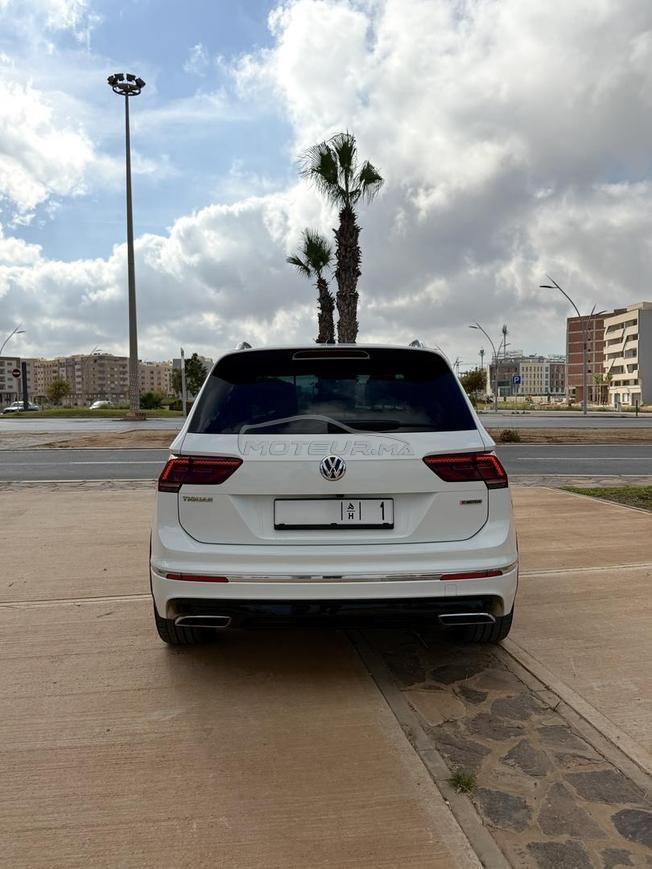 VOLKSWAGEN TIGUAN R-LINE