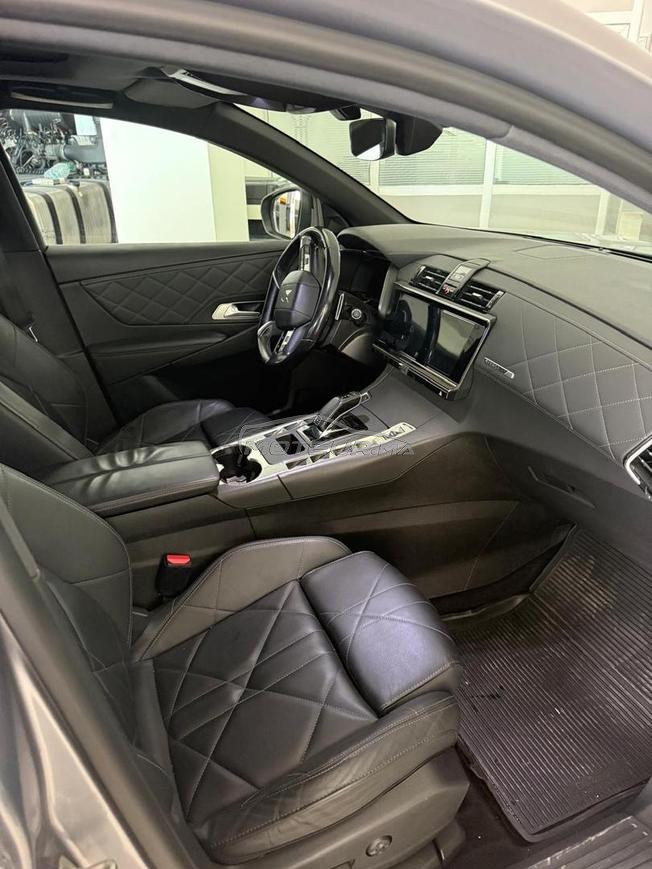 DS 7 Model 2021 2.0L HDi