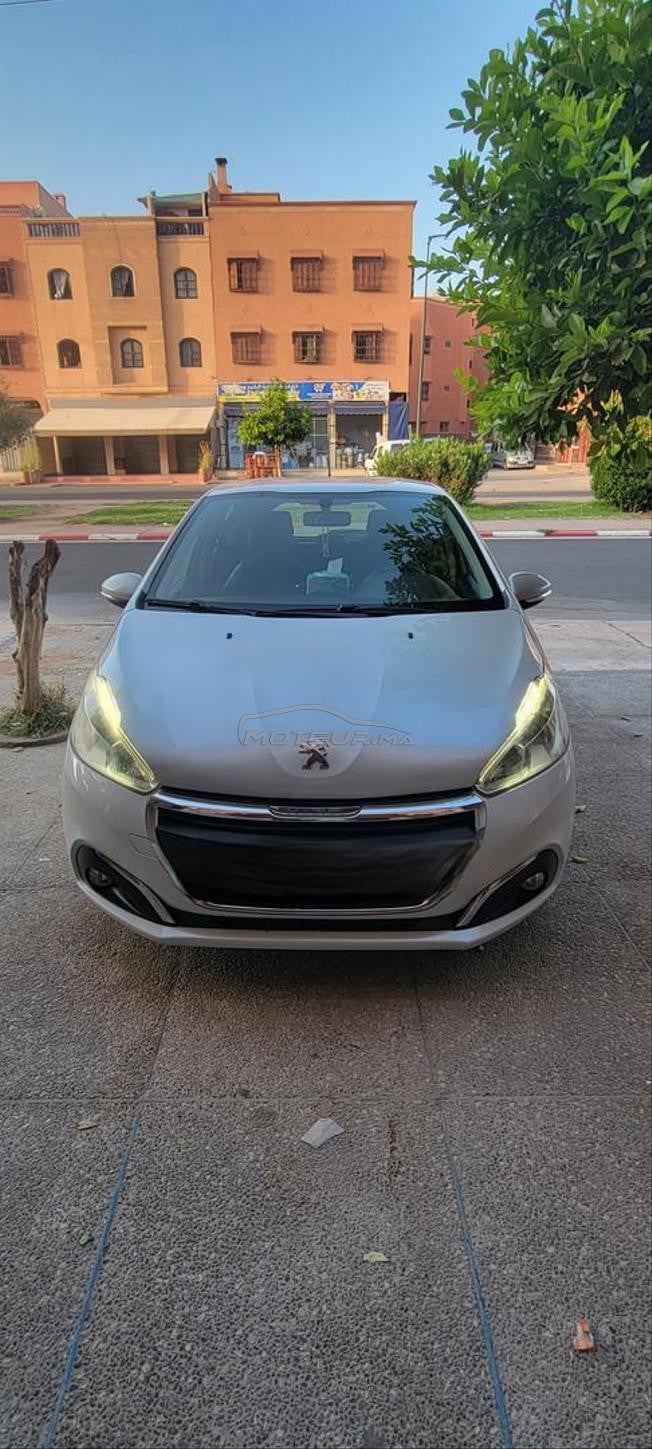 Peugeot 208 Diesel Manuelle 2019 à Marrakech