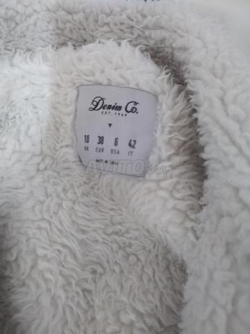 Une veste en velours côtelé - 2