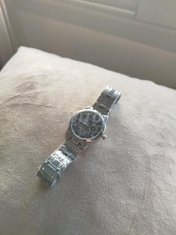 Montre argentée neuve - 2