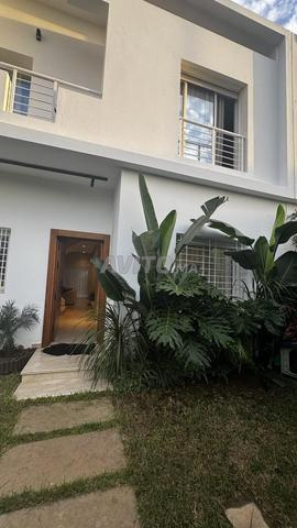 Villa rénovée avec piscine à Dar Bouazza - 2