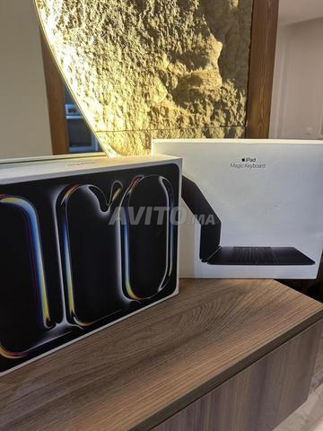 iPad Pro M5 - 256 Go Wi-Fi + Magic Keyboard