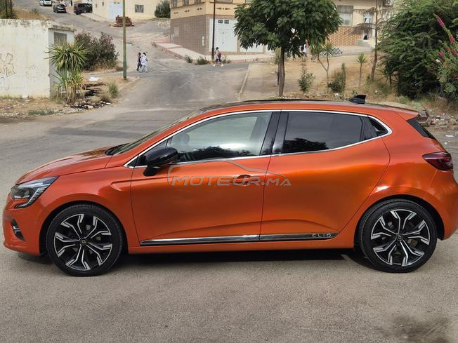 CLIO 5 TRES BONNE ÉTAT 