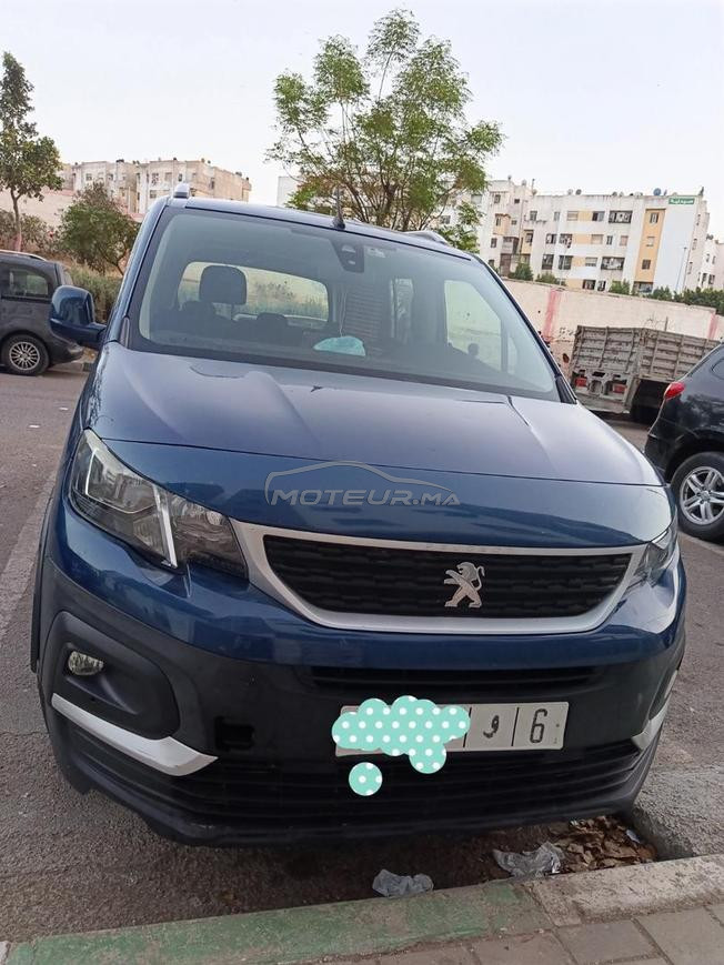 Peugeot Rifter, 09/2020, couleur bleu foncé