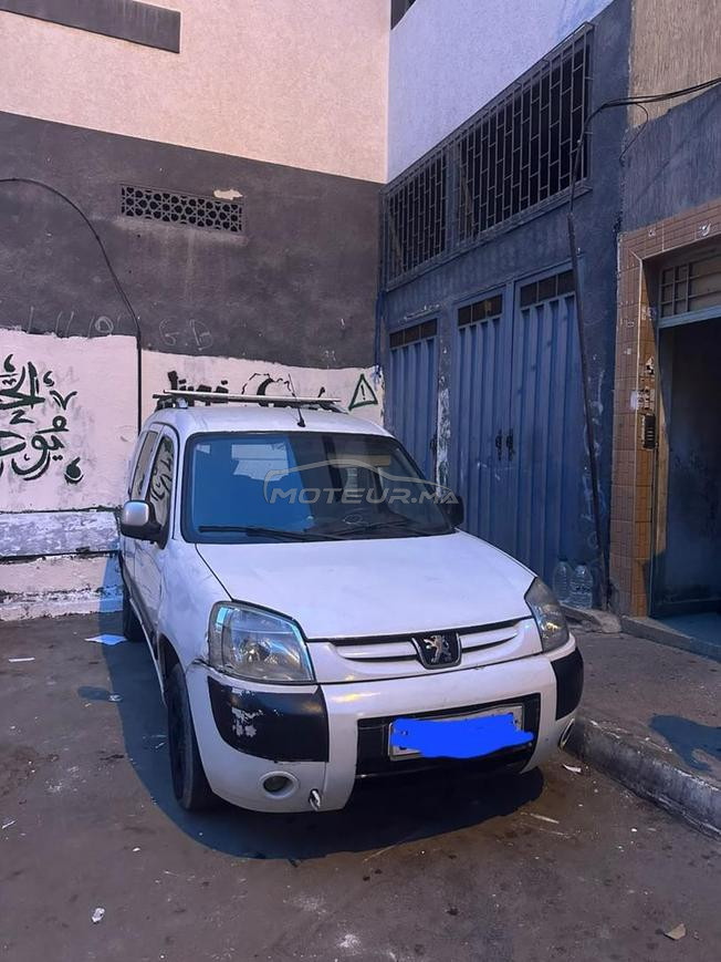 بيجو بارتنر 