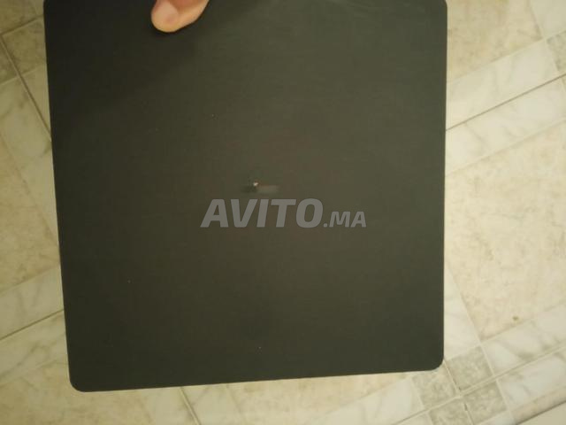 Playstation 4 - 2