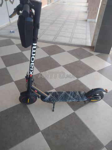 Trottinette autonomie 25 km vitesse 40 max - 2