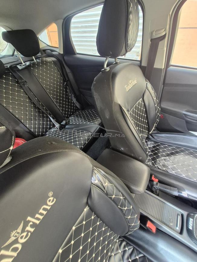 voiture bien entretenue 