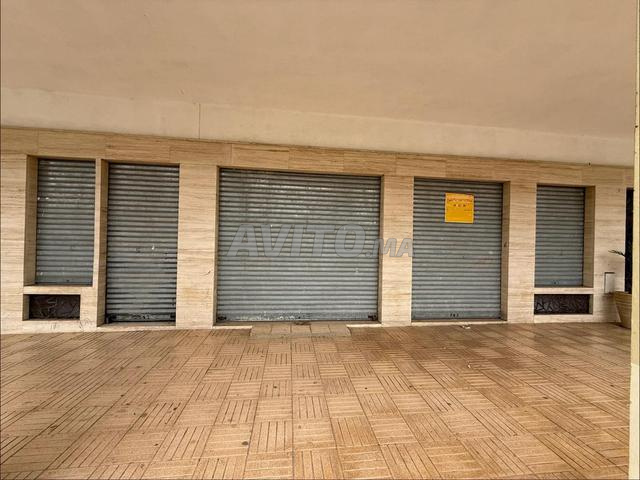 3 Garages À VENDRE Salé el jadida Avenue Zarbia