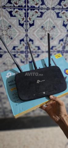 نقطة وصول تي بي لينك 4G 450 - 2