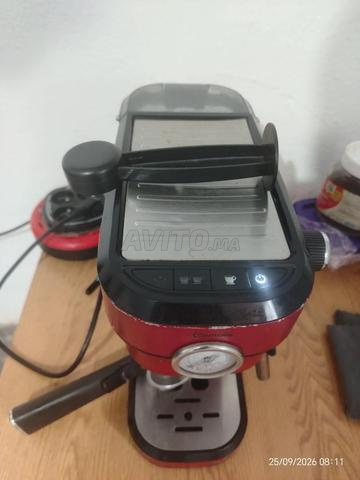 Machine à café qui fonctionne bien - 2