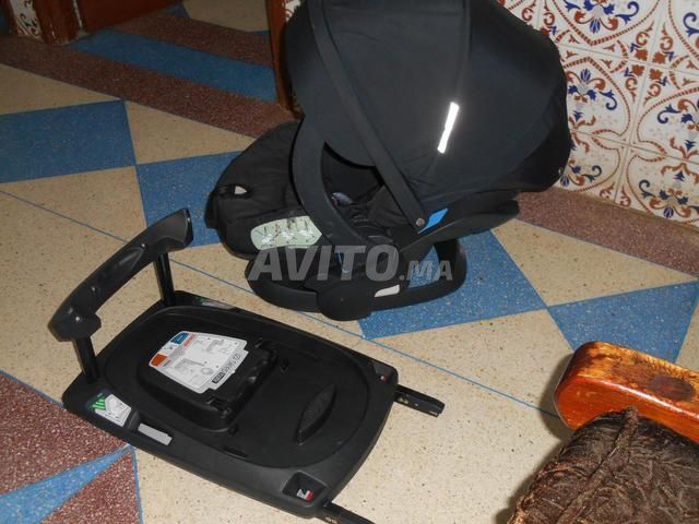 Siège auto Maxi Cosi avec base Isofix - 2