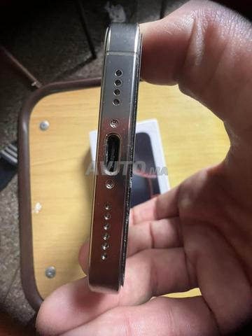 iPhone 15 Pro Max copie première qualité - 2