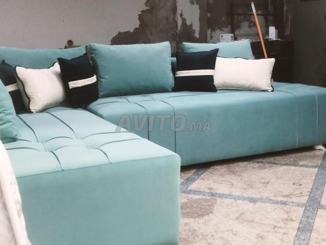 Salon moderne profondeur 90 cm longueur 2.90 m - 2