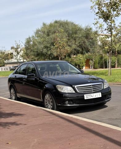 Mercedes Benz c180 essence 2010 à Rabat