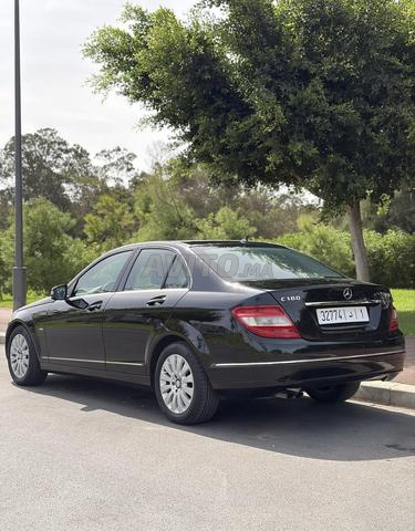 Mercedes Benz c180 essence 2010 à Rabat - 2