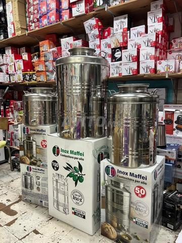 Barils d'huile d'olive 10/18 - 2