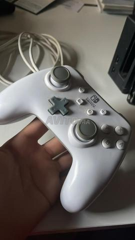 Nintendo Switch 1 bon état prix à négocier - 2