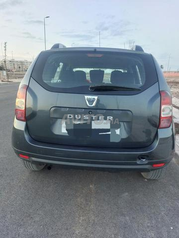 Dacia Duster Diesel Manuelle 2017 à Casablanca - 2