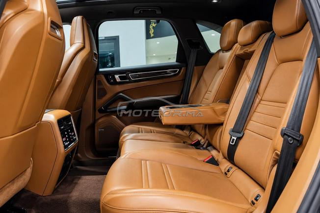 Porsche cayenne sport design