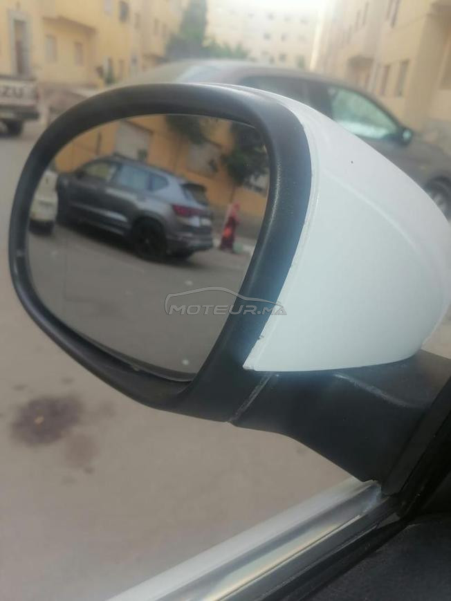 سيارة. جد ممتازة 