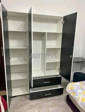 Armoire à vêtements 3 portes, livraison gratuite à domicile 🥳🥰 - 2
