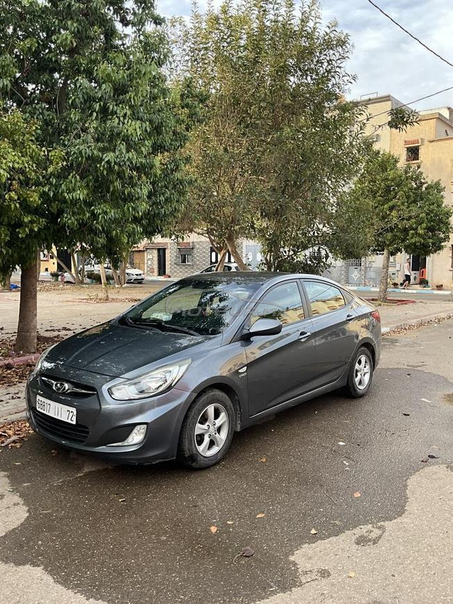 hiyundai Accent 2013 6 cv