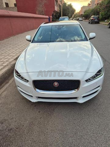 Jaguar XE full options irréprochable - 2