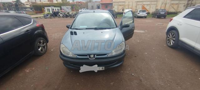 Peugeot 206 Essence 2008 – 247.000 km – 48.000 DH
