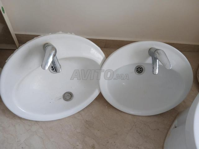 3 lavabos et un bidet en bon état - 2