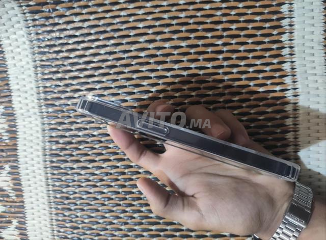 iPhone 13 normal 256 Go - 2
